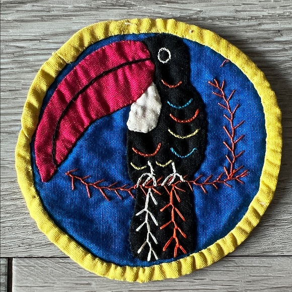 NWOT 90s Hand-Crafted MOLA Colorful Embroidered Design Coasters Patches - Picture 6 of 10